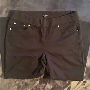 New Directions pull-on crop pant